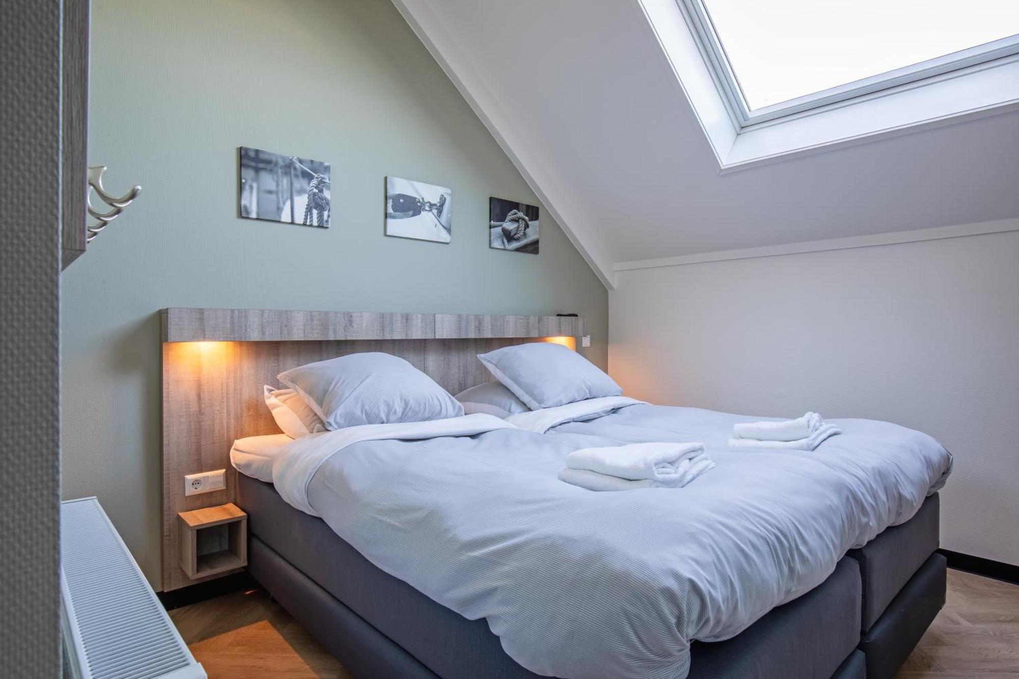 STRANDPLEVIER SUITES ≡ De Koog (Texel), Netherlands ≡ Lowest Booking ...